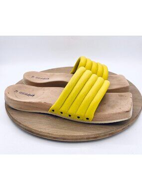 Trippen Shoes Womens 9 40 Yellow Leather Wooden Clogs Sandals Luxury